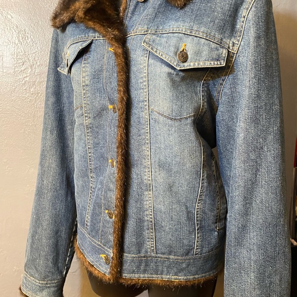 Wilsons Leather Maxima Faux Fur Lined Jean Jacket - Picture 2 of 16